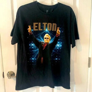 Elton John Rocketman tour 2011 T-shirt size large